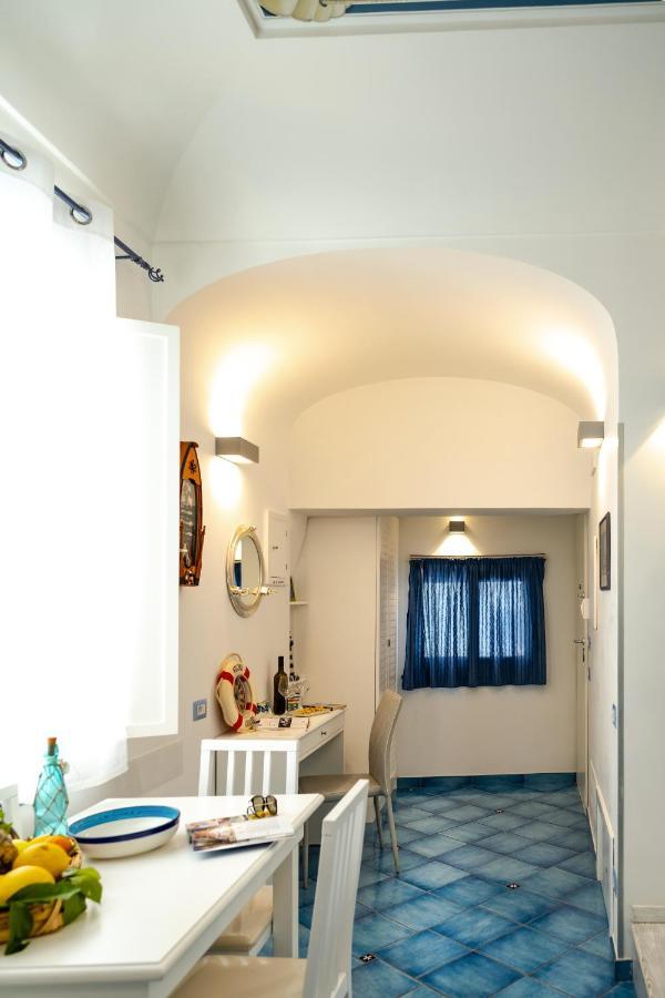 Scirocco - Amazing Flat With Terrace In The Center Apartamento Amalfi Exterior foto