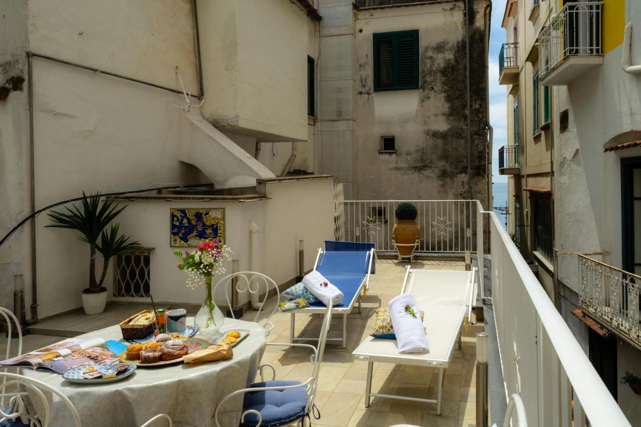 Scirocco - Amazing Flat With Terrace In The Center Apartamento Amalfi Exterior foto