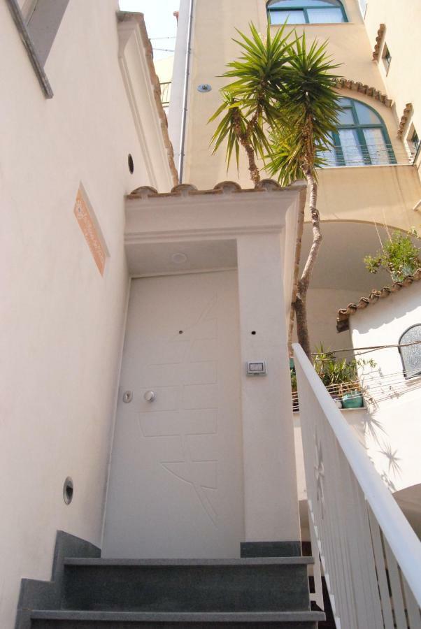 Scirocco - Amazing Flat With Terrace In The Center Apartamento Amalfi Exterior foto